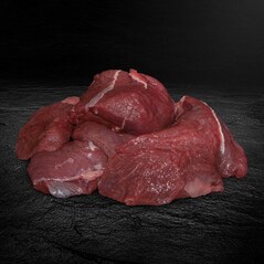 Carne Portionata din Spata de Cerb pentru Tocana/Ragout/Gulas, Congelata, cca. 500g